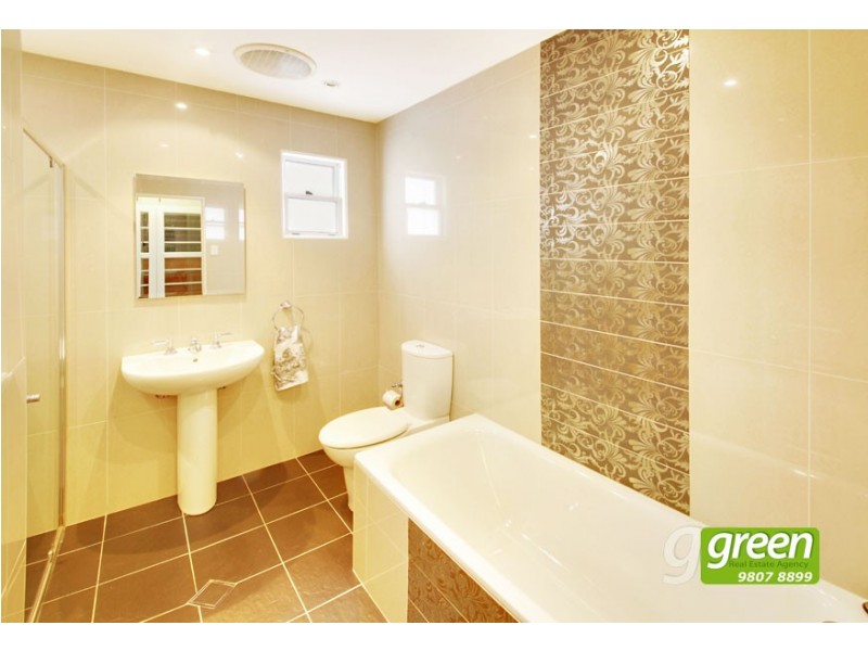 18 Fremont Avenue, Ermington NSW 2115