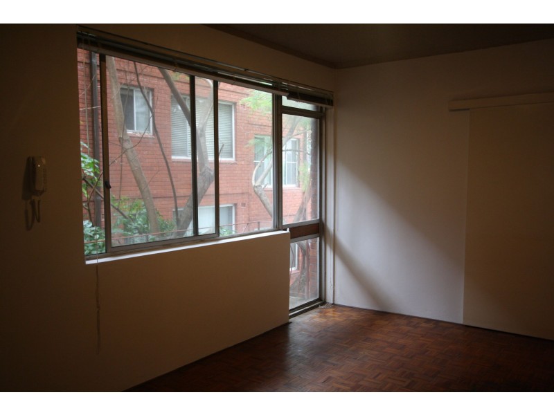 7/42 Meadow Crescent, Meadowbank NSW 2114