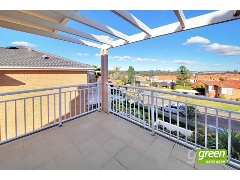 4/4-5 Dean Crescent, Ermington NSW 2115