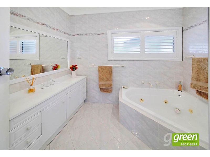 2 Florida Avenue, Ermington NSW 2115