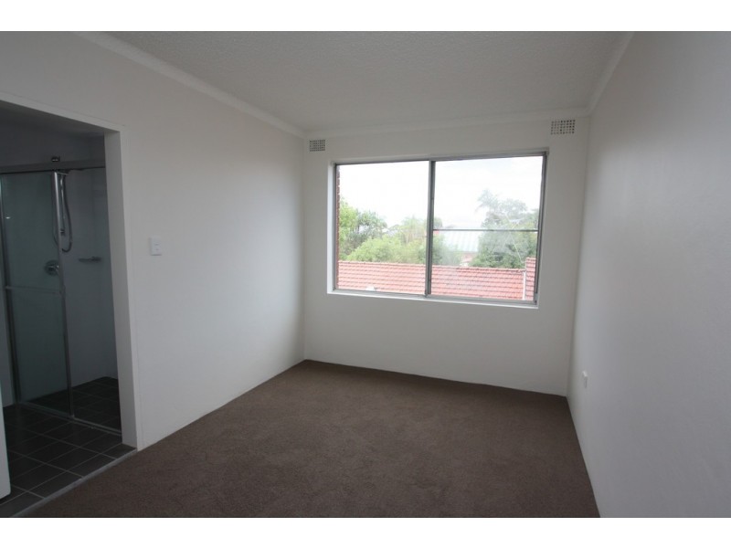 8/16 Maxim Street, West Ryde NSW 2114