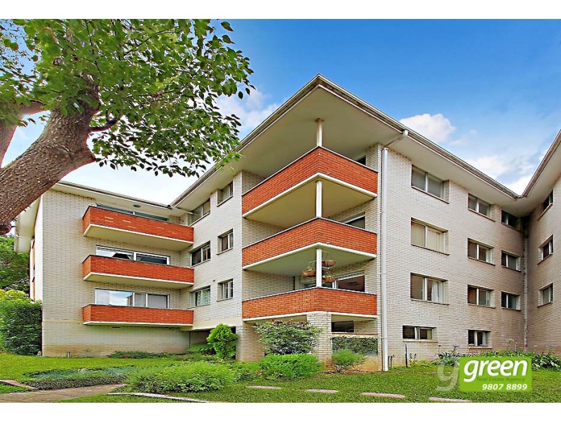 4/21-22 Bank Street, Meadowbank NSW 2114