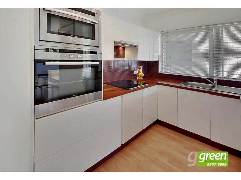 4/21-22 Bank Street, Meadowbank NSW 2114