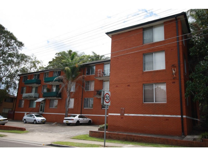 2/15 Endeavour Street, West Ryde NSW 2114