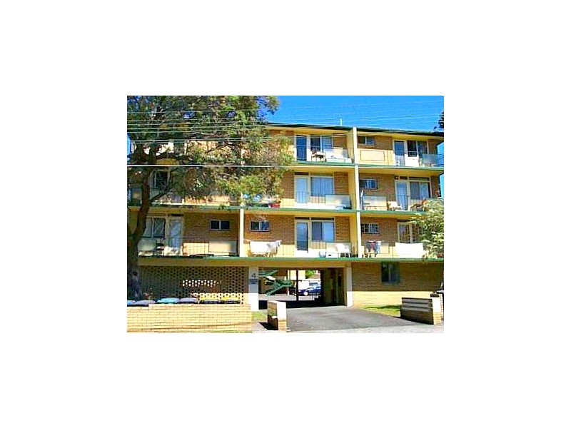 27/4 Bank Street, Meadowbank NSW 2114