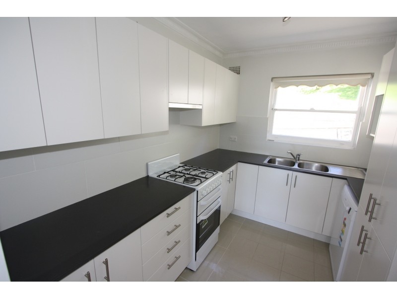 2/23 Gladstone Avenue, Ryde NSW 2112