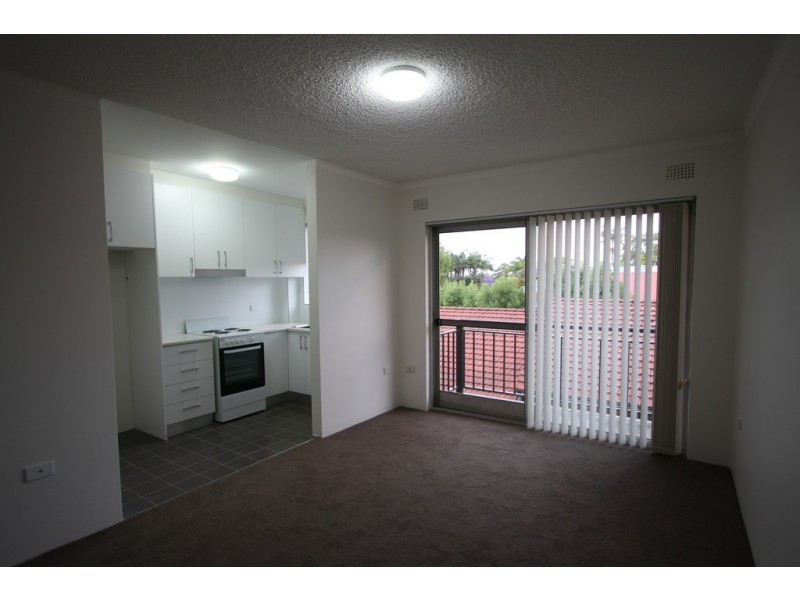 8/16 Maxim Street, West Ryde NSW 2114