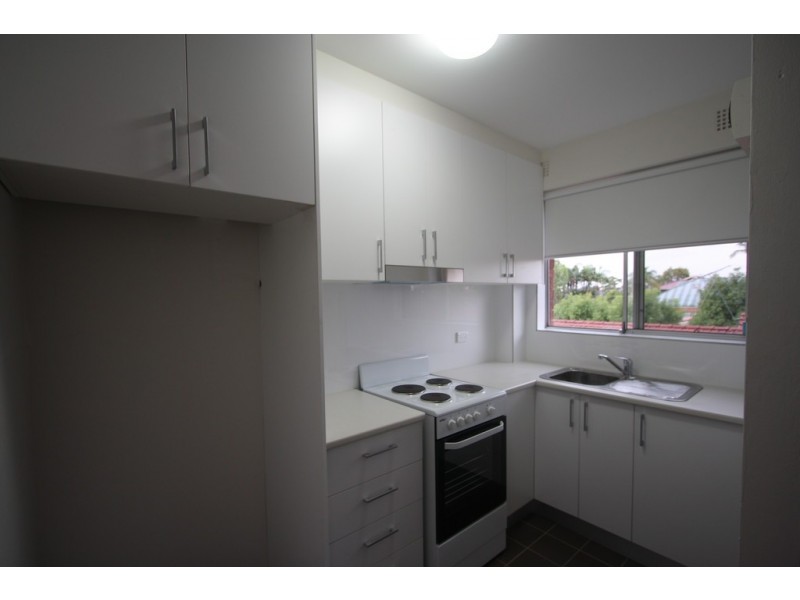 8/16 Maxim Street, West Ryde NSW 2114