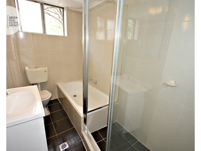 2/46 Meadow Crescent, Meadowbank NSW 2114