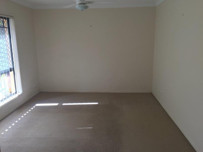 8 Quandong Cresent, Arana Hills QLD 4054