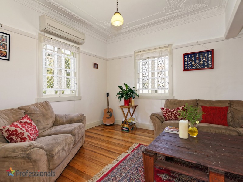 113 Haig Street, Stafford QLD 4053