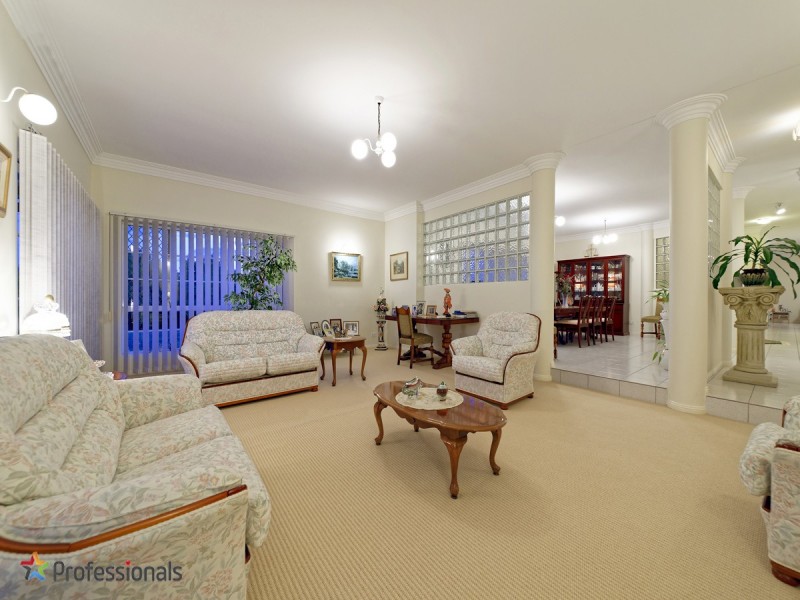 11 Letizia Close, Chermside West QLD 4032