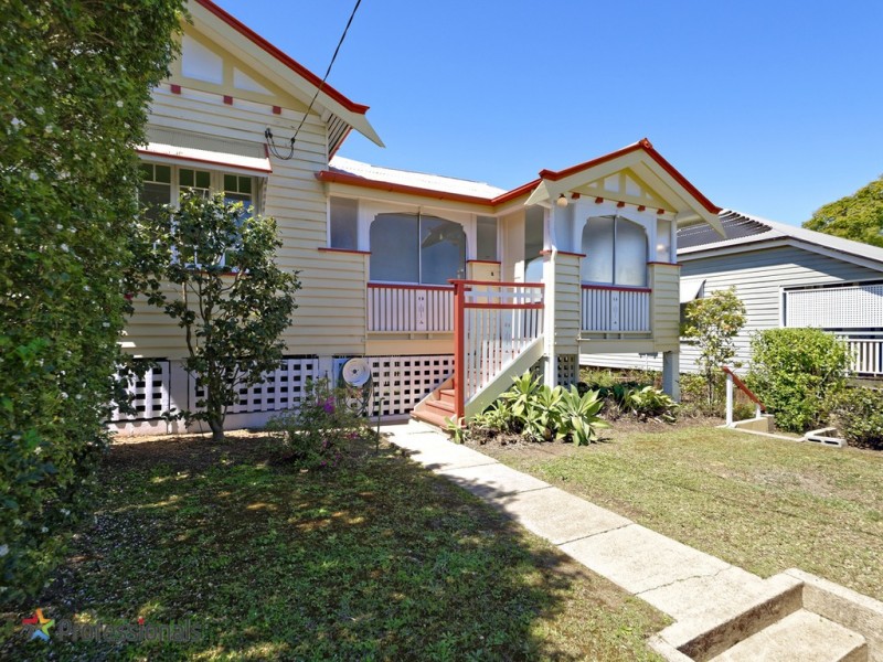 117 Waterworks Road, Ashgrove QLD 4060