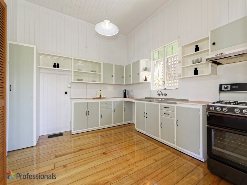 117 Waterworks Road, Ashgrove QLD 4060