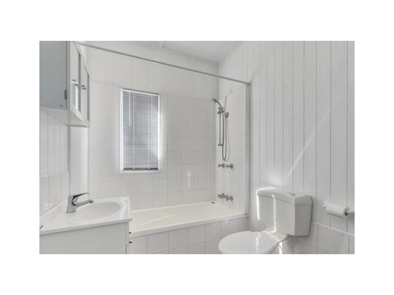 133 Samford Road, Enoggera QLD 4051