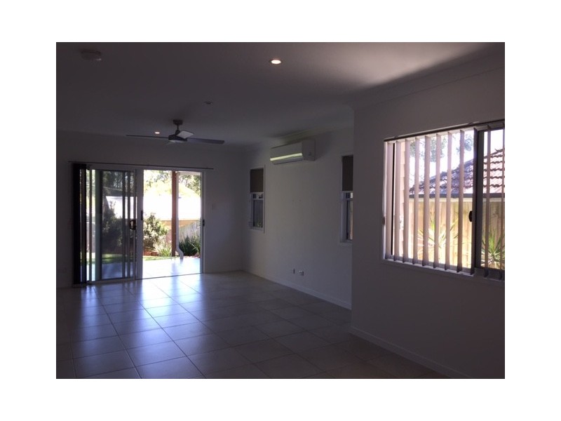 90 Church Road, Mitchelton QLD 4053