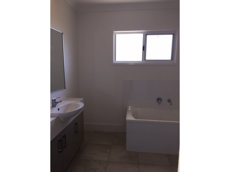 90 Church Road, Mitchelton QLD 4053