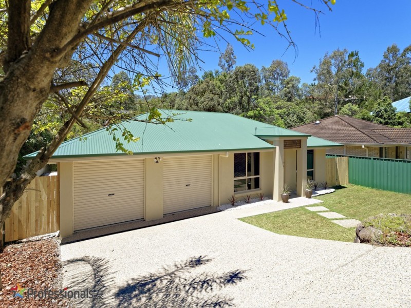 27 Woodtop Court, Ferny Hills QLD 4055