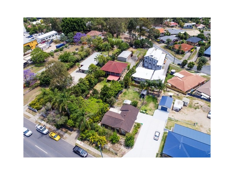 53 Queens Road, Everton Hills QLD 4053