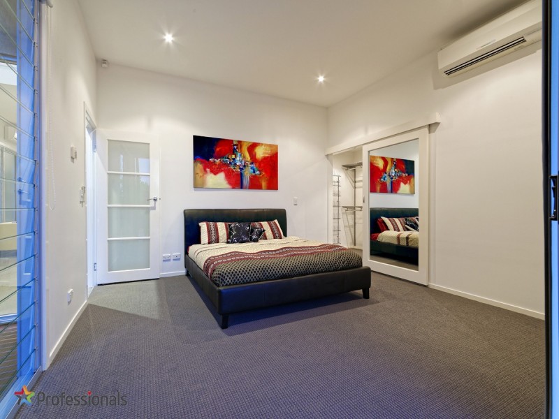 102 Richmond Street, Gordon Park QLD 4031