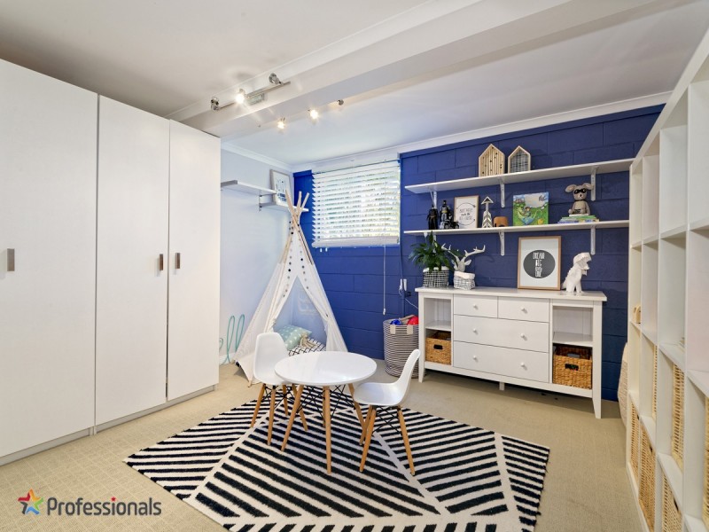 32 Dorrigo Street, Stafford Heights QLD 4053