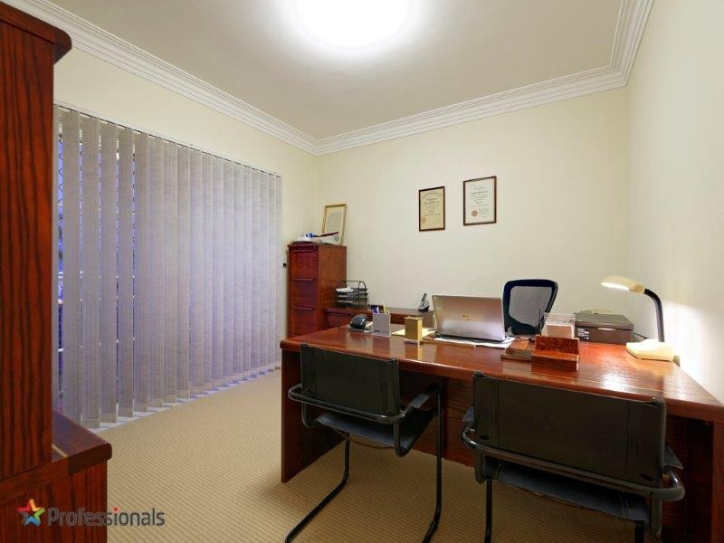 11 Letizia Close, Chermside West QLD 4032