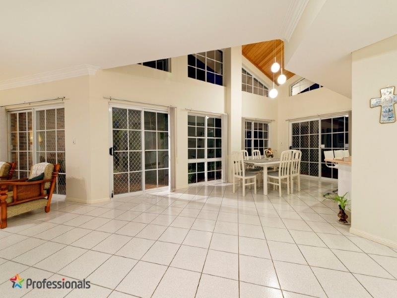 11 Letizia Close, Chermside West QLD 4032