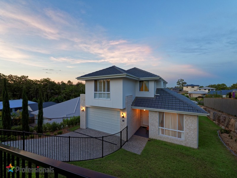 4 Jillaine Street, Everton Hills QLD 4053