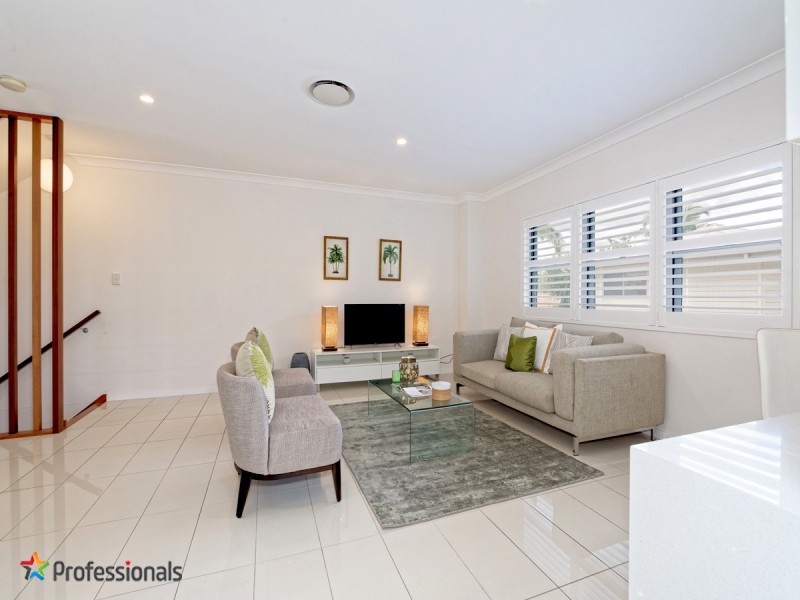 2/23 Fallon Street, Everton Park QLD 4053