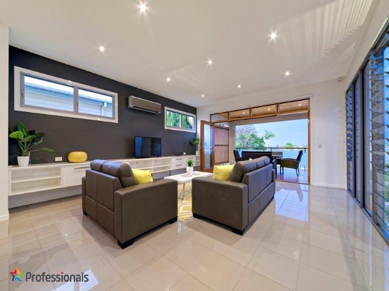 102 Richmond Street, Gordon Park QLD 4031