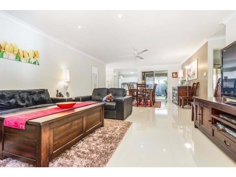 15 Jacqueline Court, Everton Hills QLD 4053