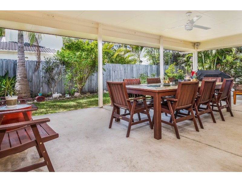 15 Jacqueline Court, Everton Hills QLD 4053