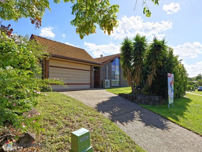 24 Niven Street, Stafford Heights QLD 4053