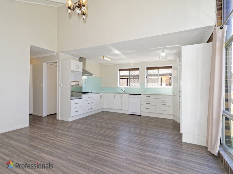 24 Niven Street, Stafford Heights QLD 4053