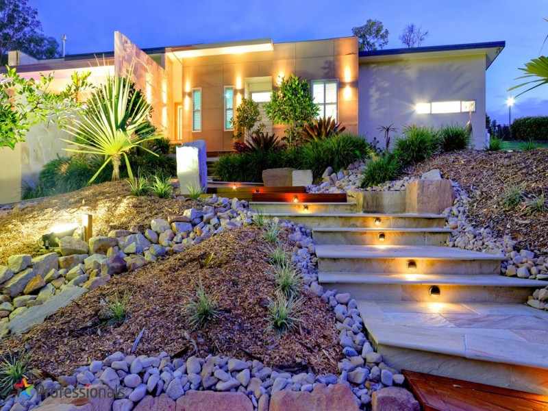 2 Wilga Drive, Bunya QLD 4055