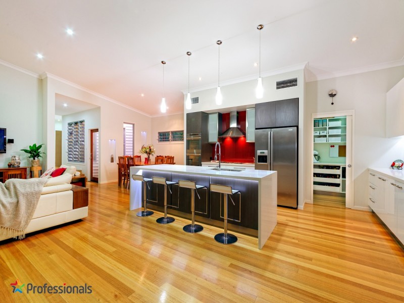 2 Wilga Drive, Bunya QLD 4055