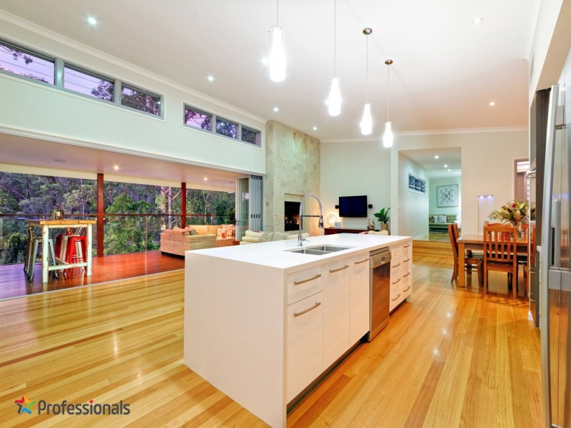 2 Wilga Drive, Bunya QLD 4055