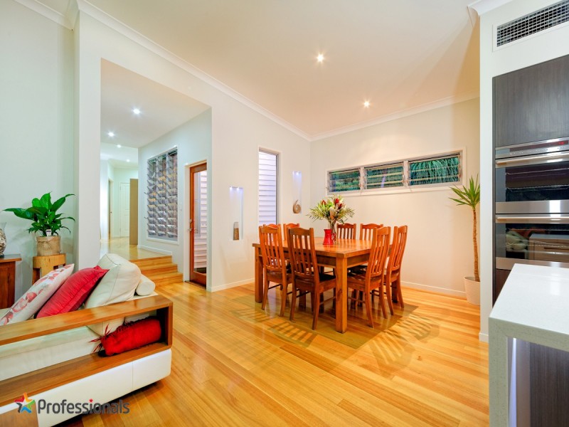 2 Wilga Drive, Bunya QLD 4055