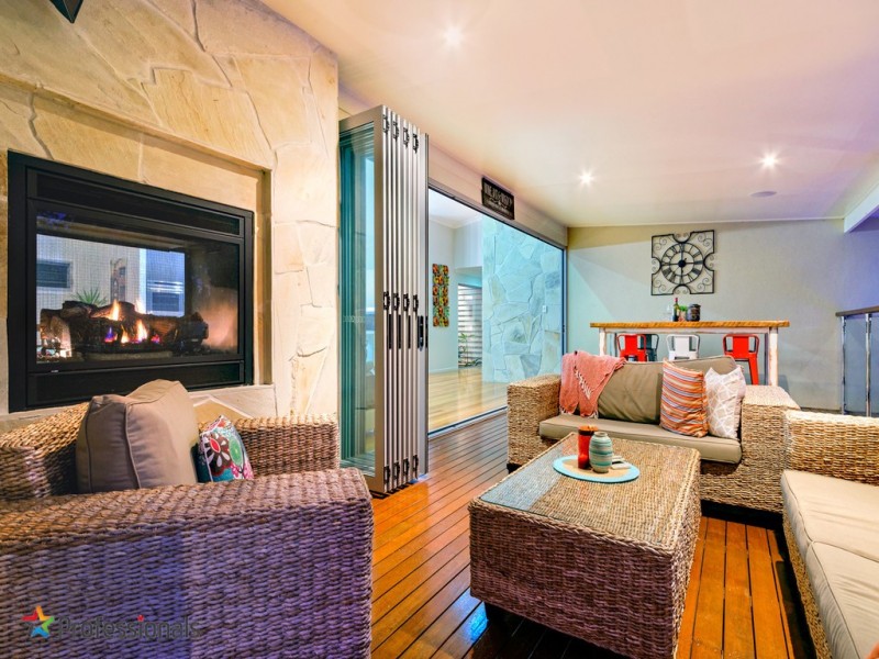 2 Wilga Drive, Bunya QLD 4055