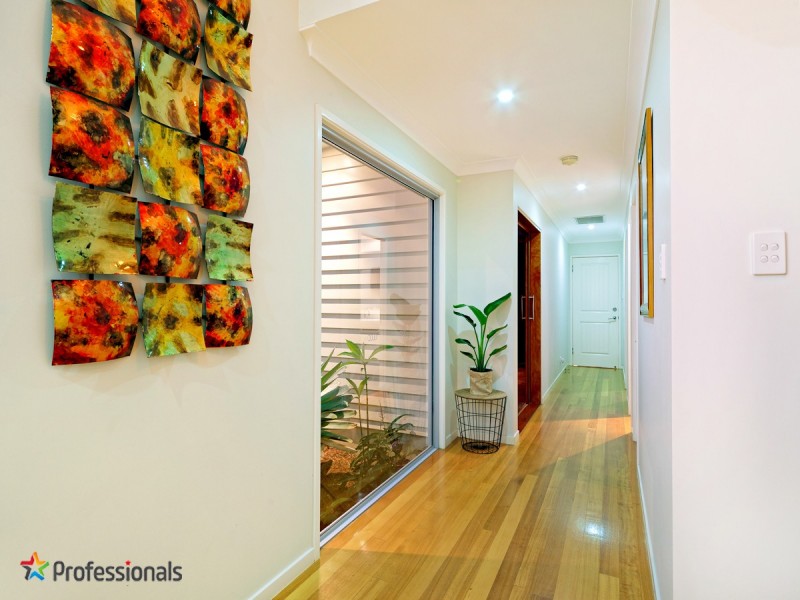 2 Wilga Drive, Bunya QLD 4055