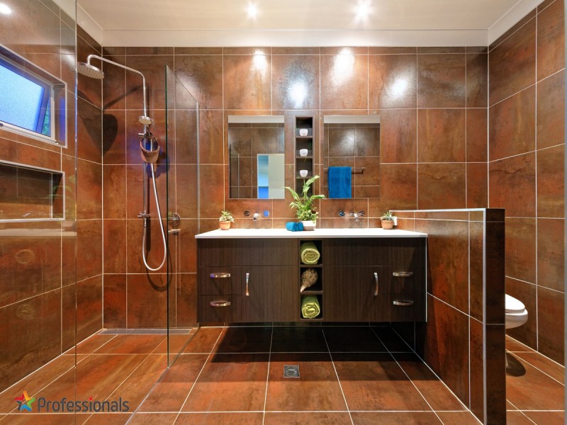 2 Wilga Drive, Bunya QLD 4055