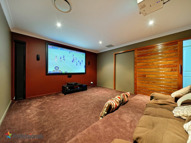 2 Wilga Drive, Bunya QLD 4055