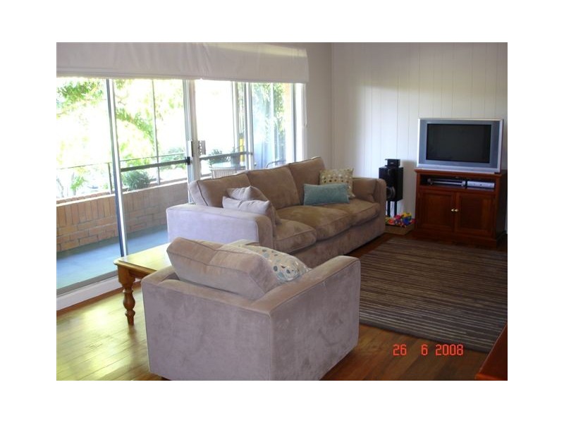 22 Illuta Avenue, Ferny Hills QLD 4055