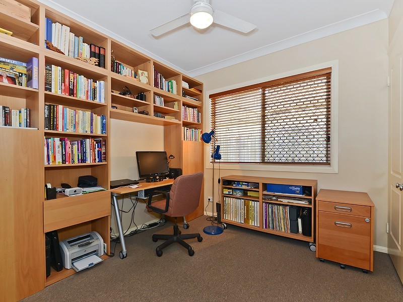 37 Soames Street, Everton Park QLD 4053