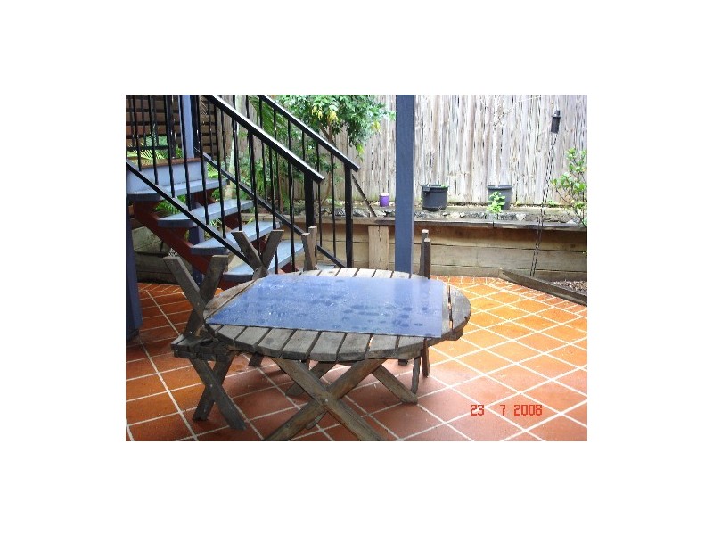 3/16  Denman, Alderley QLD 4051