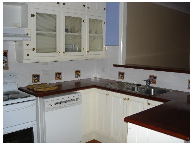 16 Goorama Street, Stafford QLD 4053