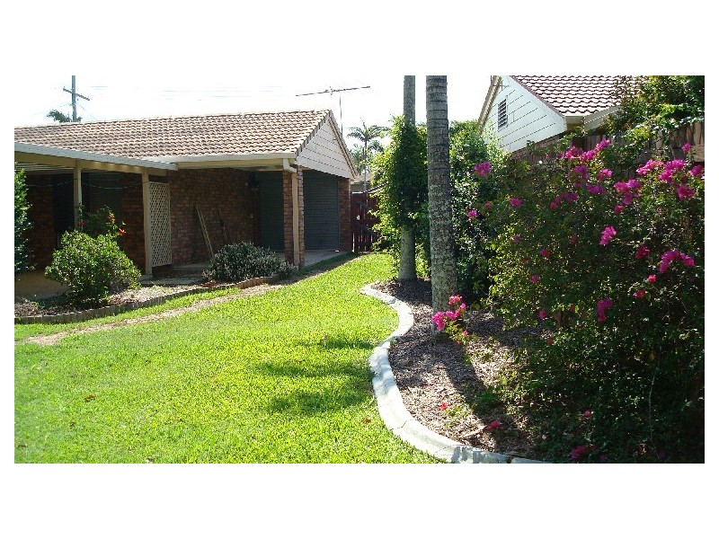 10 Kingfisher Street, Albany Creek QLD 4035