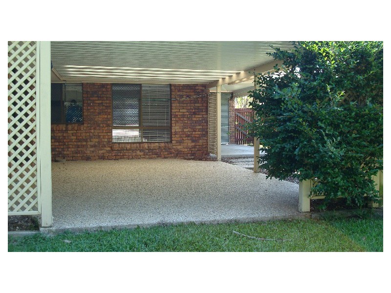 10 Kingfisher Street, Albany Creek QLD 4035