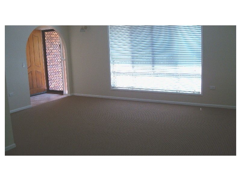 10 Kingfisher Street, Albany Creek QLD 4035