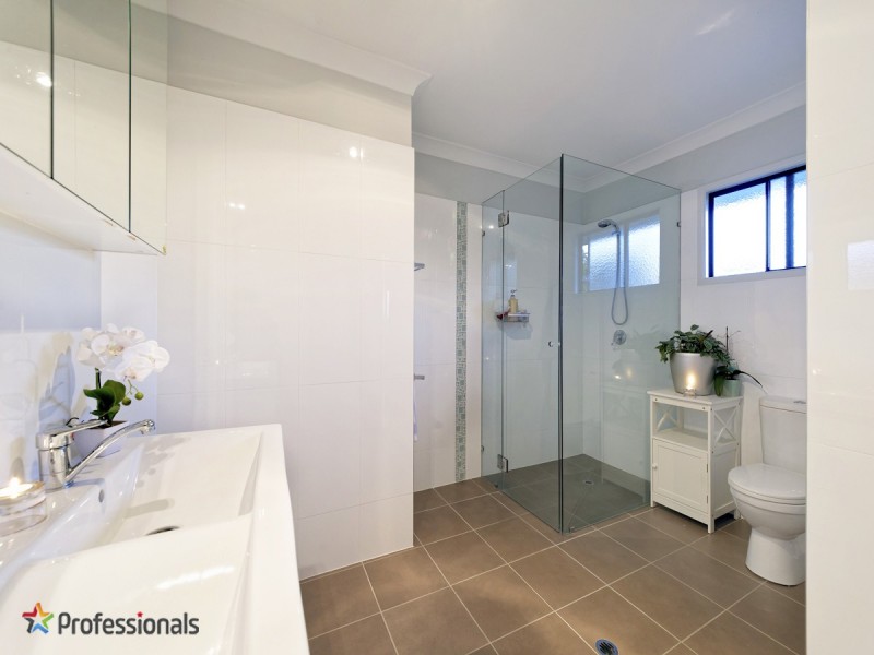 194 Kitchener Road, Kedron QLD 4031